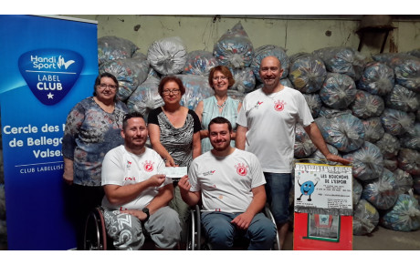 Solidarité au CNBV : la collecte des bouchons !
